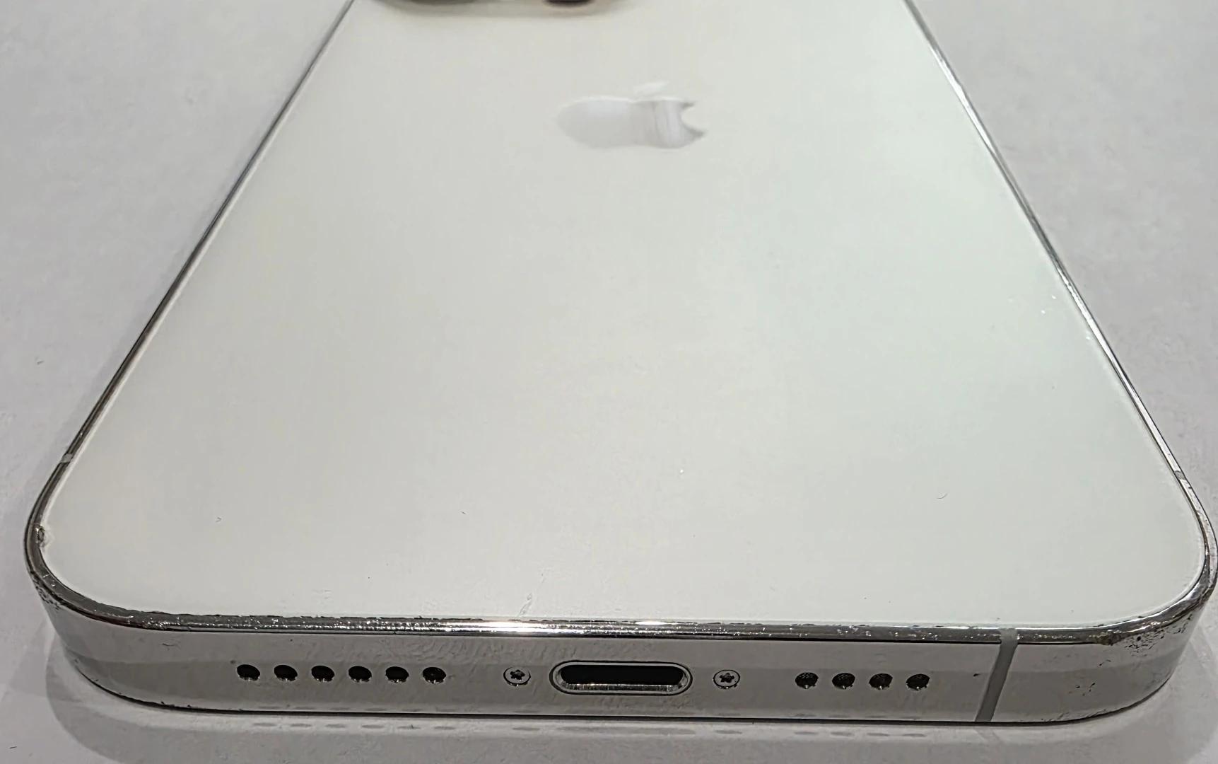 Apple iPhone 13 Pro Max 5G (256GB) - Low Quality Screen