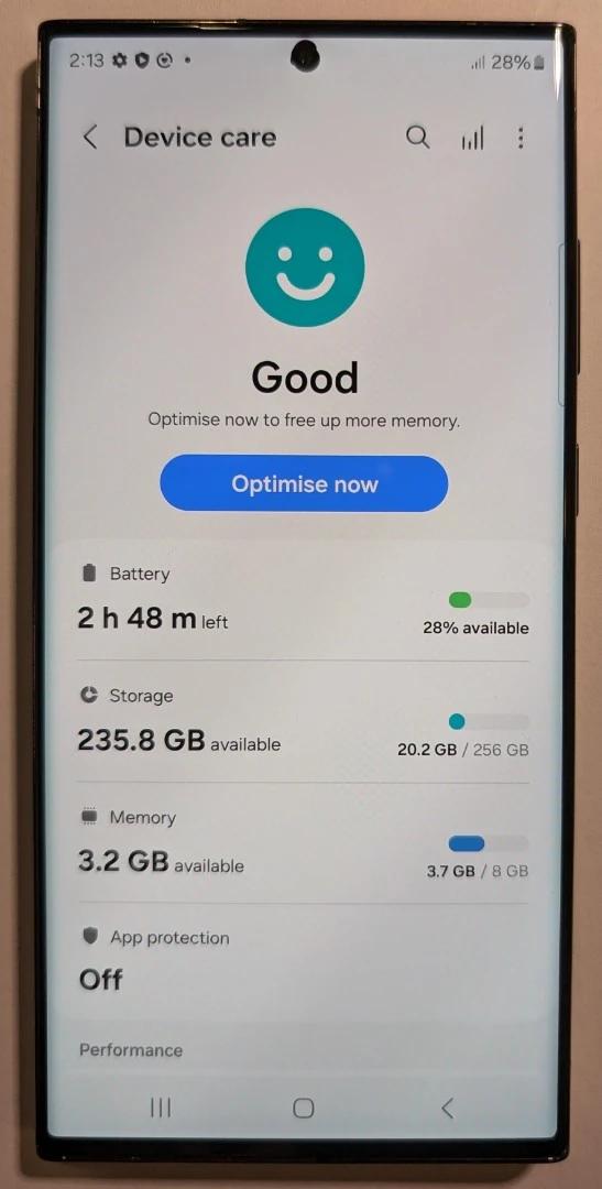 Samsung Galaxy S23 Ultra 5G (256GB) - Minor Screen Bleed